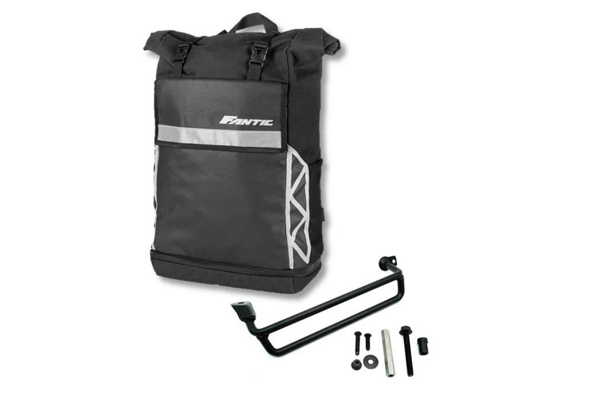 KMT CUSTOM SEAT と”KMT SIDE BAG”セット KMT CUSTOM SEAT と”KMT SIDE BAG”セット