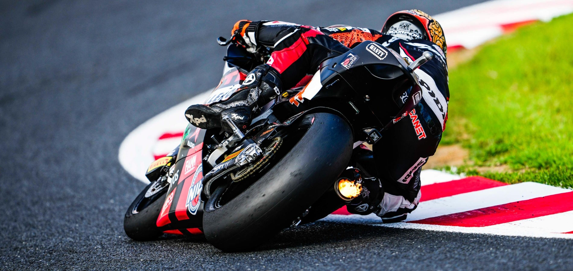 slider Fantic Racing Moto2